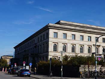 Munich Third Reich Tour, a historical Journey - Munich the Birthplace of the Nazis - Hitler's Office